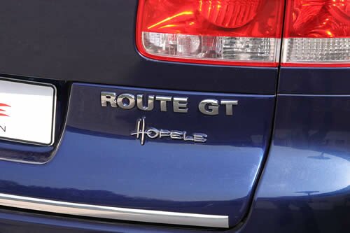 Hofele-Design VW Touareg Route GT, chrome label, chromestripe